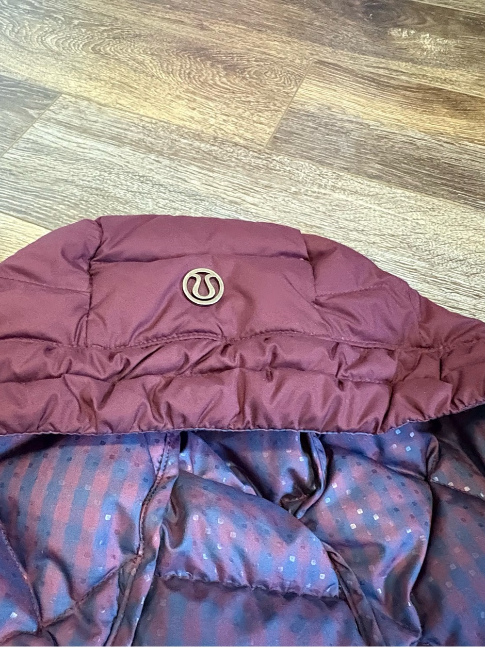 LululemonFluffin Sweat Life Goose Down Plum Purple Hooded Jacket Coat Size 8 - Picture 5 of 16